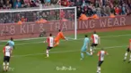 Asmir Begovic dan Alex McCarthy tampil gemilang dengan masing-masing melakukan dua penyelamatan penting. This video is presented by Ballball.