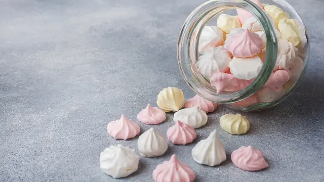 permen meringue cookies