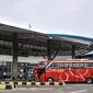 Bus AKAP parkir di Terminal Pulogebang, Jakarta, Rabu (24/11/2021). Aturan guna mengantisipasi potensi lonjakan kasus Covid-19 akibat mobilitas masyarakat di akhir tahun. (merdeka.com/Iqbal S. Nugroho)