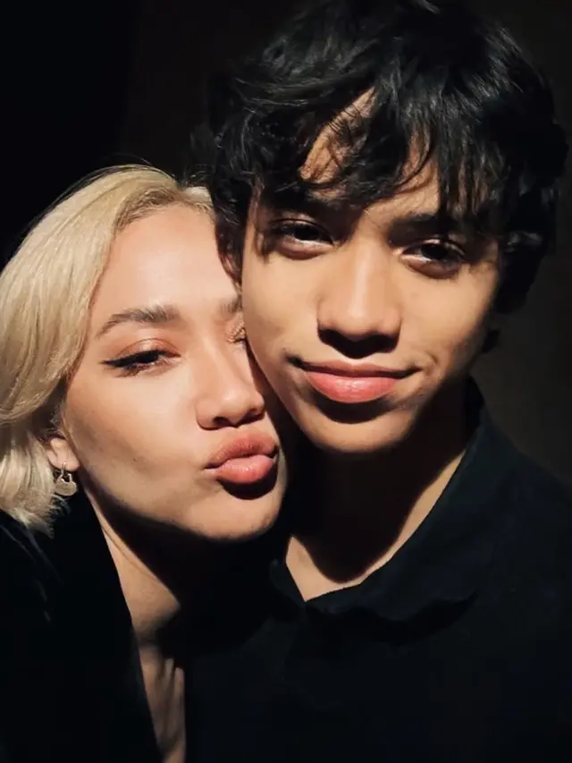 Riasan flawless Bunga Citra Lestari saat Ulang Tahun Noah Sinclair ke-15 . [@itsmebcl]