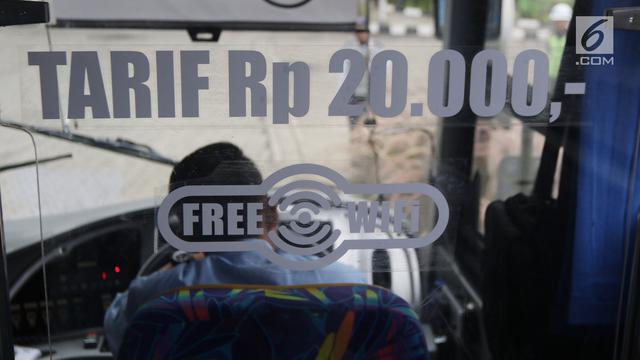 Bus TransJabodetabek Premium