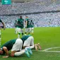 Selebrasi&nbsp;pemain Arab Saudi&nbsp;usai menjebol gawang Argentina di pertandingan Grup C Piala Dunia Qatar 2022&nbsp;yang berlangsung di Stadion Lusail, Doha, Selasa (22/11/2022). (AFP/Odd Andersen)