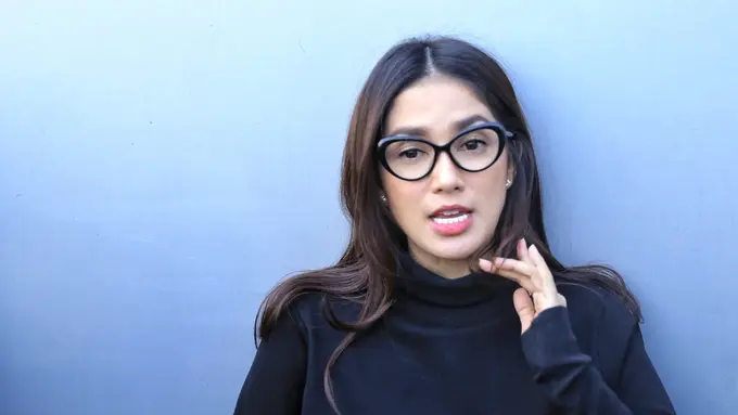 [Fimela] Ussy Sulistiawaty