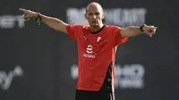 Pelatih AC Milan, Massimiliano Allegri. (AFP/Stefano RELLANDINI)
