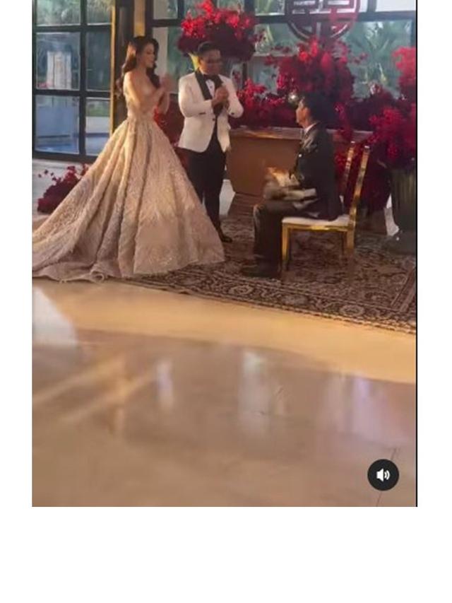 10 Potret Resepsi Keempat Pernikahan Fritz Hutapea Putra Hotman Paris, Mewah Banget