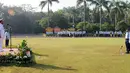 Citizen6, Jakarta: Panglima TNI Laksamana TNI Agus Suhartono bertindak selaku Irup, di acara Sertijab Pangkohanudnas TNI di Lapangan Upacara Kohanudnas Halim Perdanakusuma Jakarta, Senin (25/6). (Pengirim: Badarudin Bakri).