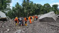 Bantuan Sembako hingga Tenda Disalurkan untuk Korban Banjir Sitaro