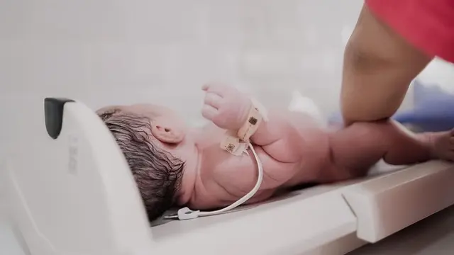 [Fimela] Andrew Andika dan Tengku Dewi Putri