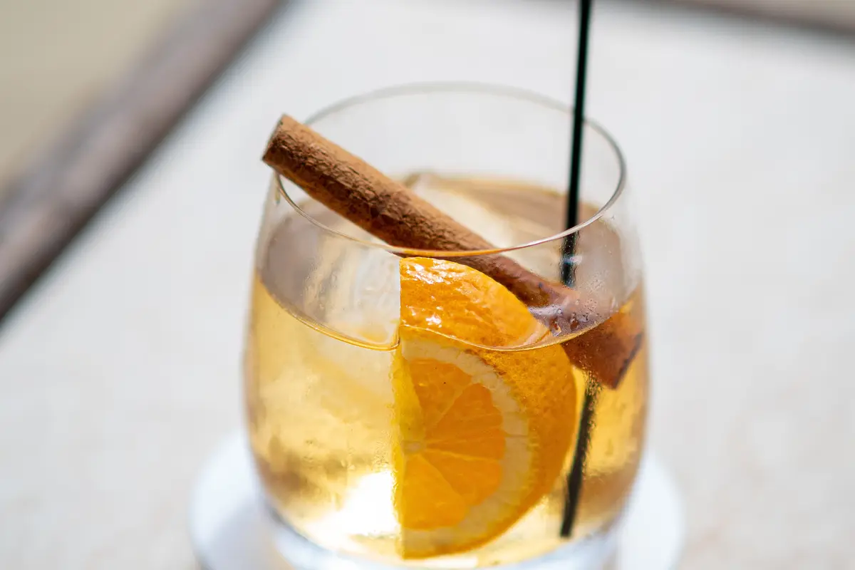 wedang lemon kayu manis