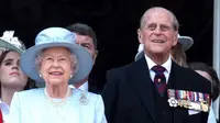 Sementara itu suami Ratu Elizabeth II, Prince Phillip ta hadir dalam pembaptisan tersebut dikarenakan ia sudah pensiun dari tugas kerajaan sejak musim gugur 2017. (ABC News)