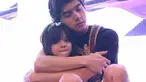 Al Ghazali, aktor kelahiran 1 September 1997 yang sangat sayang dengan Safeea. Saat bersama Safeea, Al menunjukkan rasa sayangnya dengan berbagi pelukan. Momen Al memeluk Safeea pun curi perhatian. (Liputan6.com/IG/alghazali.7)