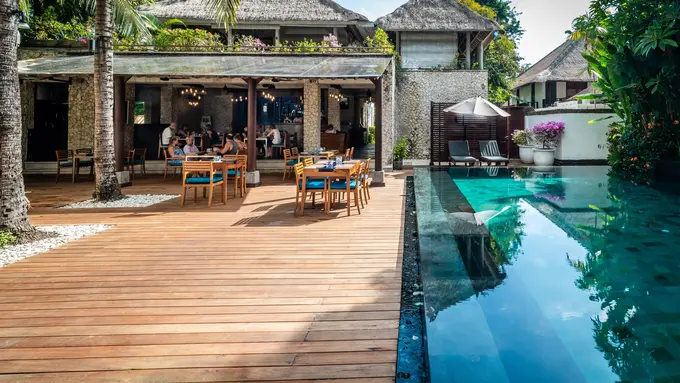 Menikmati Hiburan Seru Akhir Pekan di Tengah Jimbaran yang Sepi