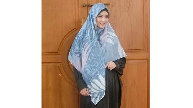 Lahirkan Anak Ketiga, Begini 7 Potret Terbaru Nuri Maulida