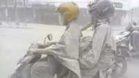 Semarang Kena `Gerimis` Letusan Gunung Kelud