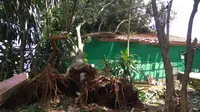 Petilasan Mbah Dalem di Bogor turut jadi korban angin puting beliung.