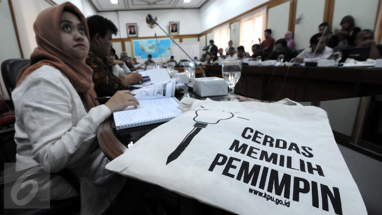 20150929-KPU Gelar FGD Bahasa Proses Pemungutan dan Penghitungan Suara-Jakarta