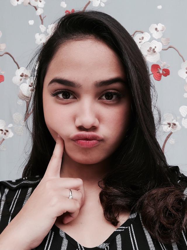 Syifa Hadju Sedih Tak Bisa Mudik dan Makan Opor Ayam di ...