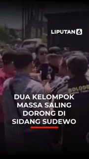 Dua Kelompok Massa Saling Dorong Di Sidang Sudewo