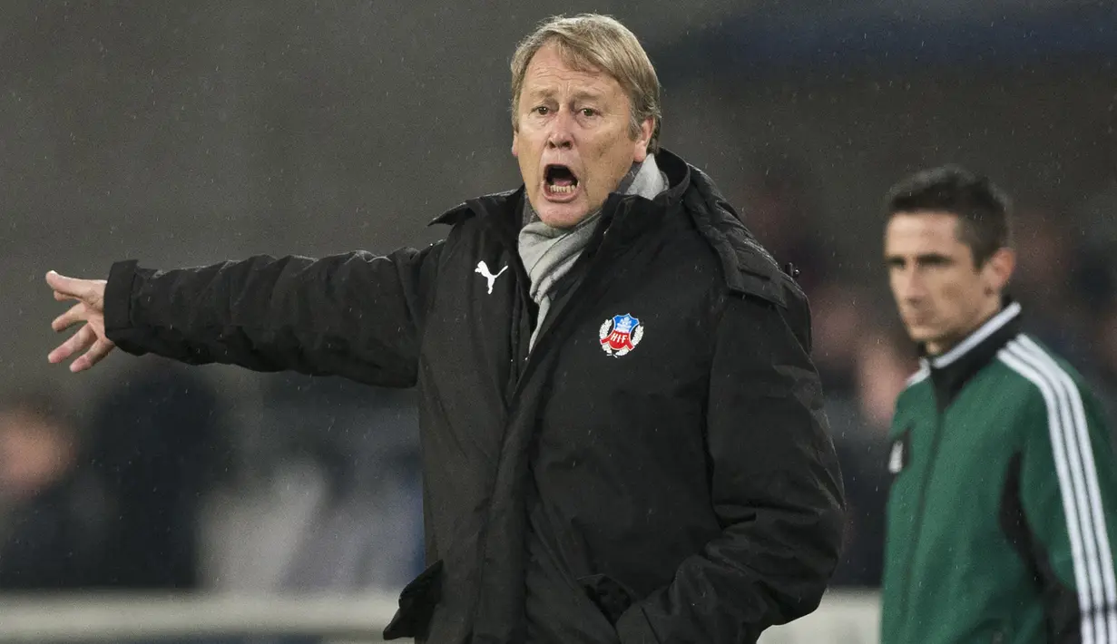 Age Hareide. Pesepak bola yang kini berusia 68 tahun dan pensiun pada Desember 1987 bersama Molde ini pernah memperkuat Manchester City selama 1,5 musim pada 1981/1982 dan 1982/1983. Saat itu kasta tertinggi di Liga Inggris masih bernama Divisi Pertama sebagai cikal bakal Premier League. Eks pelatih Rosenborg ini total tampil dalam 24 laga bersama Man City. (AFP/John MacDougall)