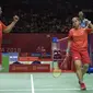 Hary Susanto/Ratri Oktlia Leani gpebulutangkis Indonesia meraih medali emas di nomor tganda campuran SL3-SU5 setelah mengalahkan Thailand pada Asian Para Games 2018 di Istora Senayan, Sabtu (13/10/2018).  (Bola.com/Peksi Cahyo)