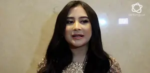 Sukses di film danur, Prilly Latuconsina menceritakan jika ia mempunyai mimpi untuk masuk dalam nominasi ffi 2017.