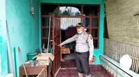 Kondisi terakhir rumah depan korban EY, mayat dalam ember di Kabupaten Banyuasin Sumsel (Liputan6.com / Nefri Inge)