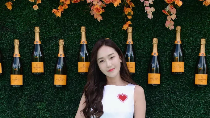 [Bintang] Jelang Comeback, Begini Joget Seru Ala Jessica Jung