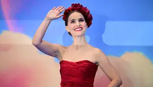 Natalie Portman Pilih Jalani Kehamilan Ketiga di Paris, Sikap Warlok Jadi Alasan