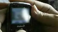 Telepon genggam dan laptop milik pegawai pemerintahan dirazia Pemkab Polewali Mandar, Sulbar. Razia ini untuk mencegah video mesum ditonton anak-anak dan pelajar.
