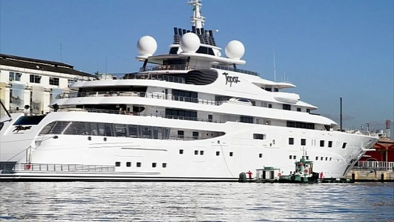 Ke Brasil, Leonardo DiCaprio Sewa Yacht Rp 7,9 T Milik Sheikh Man