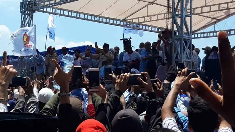 Calon presiden nomor urut 02, Prabowo Subianto menggelar kampanye terbuka di Karawang, Jawa Barat, Jumat (29/3/2019). (Foto: Liputan6.com/Istimewa)