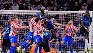 Arsenal Jajaki Marc Pubill, Ezri Konsa Tetap Prioritas di Bursa Transfer