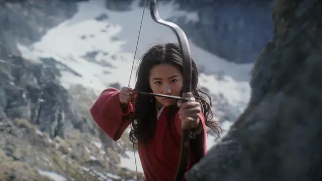 Liu Yifei sebagai Mulan. (Foto: Dok. Walt Disney)