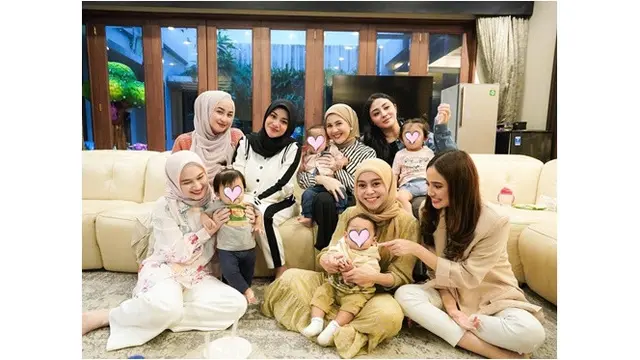6 Potret Geng Artis Mamayu Kumpul Ajak Pasangan, Lesti Kejora Menang Arisan