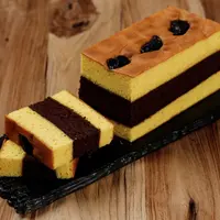 resep kue lapis surabaya cocok untuk buka puasa/shutterstock/Ika Rahma H