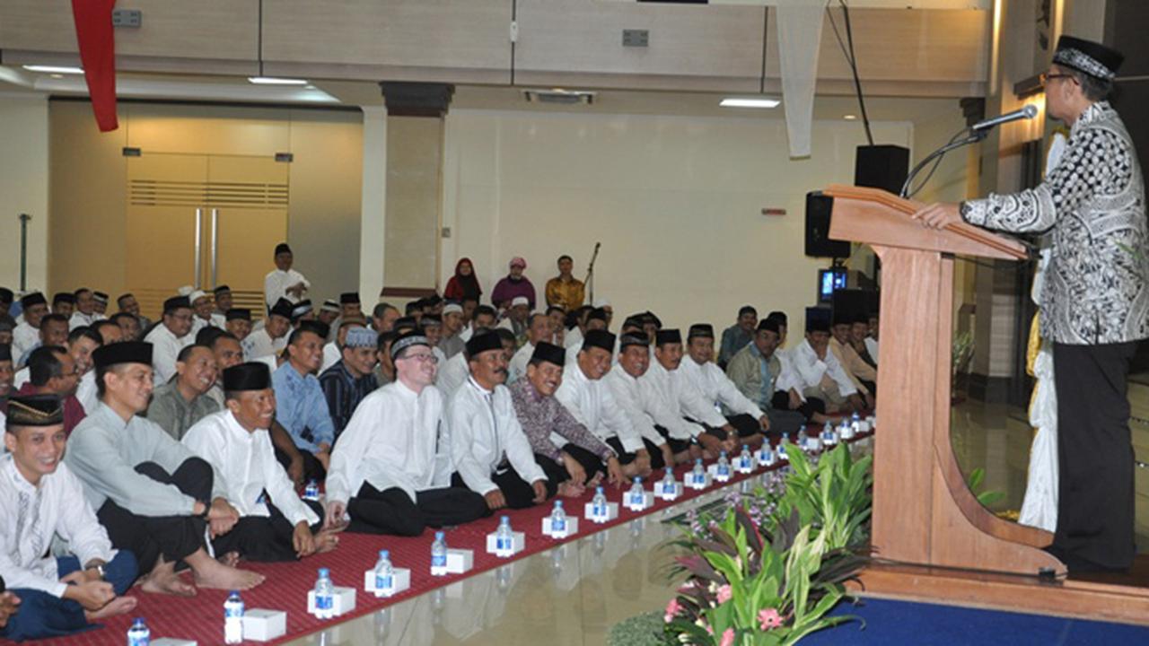 Serunya Buka Bersama Ala  Prajurit TNI AL