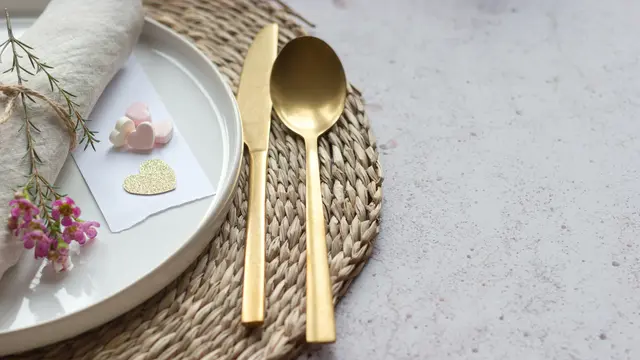 Ilustrasi makanan, COVID-19