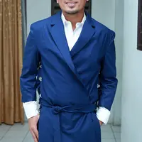 Momen Natal juga dijadikan Rio Febrian sebagai momen untuk mengucap rasa syukur atas segala sesuatu yang telah ia miliki selama ini. Karena memang tahun 2015 ini Rio Febrian telah mencapai prestasi membanggakan. (Deki Prayoga/Bintang.com)