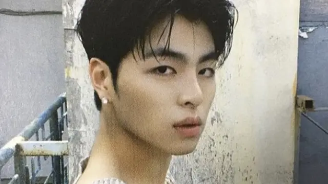 Koo Jun Hoe iKON debut solo tanggal 3 Juli 2024. (Instagram.com/juneeeeeeya)