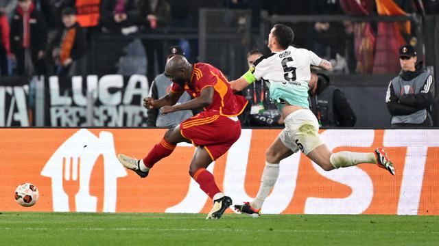 Foto: Parade Gol AS Roma saat Hajar Brighton di Liga Europa, Paulo Dybala Jadi Pembuka