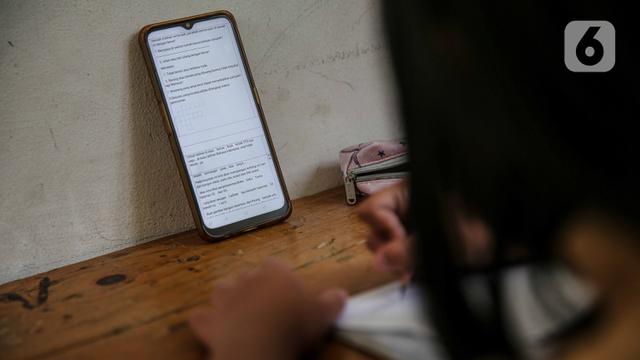 FOTO: Perbaikan Sistem Pembelajaran Jarak Jauh