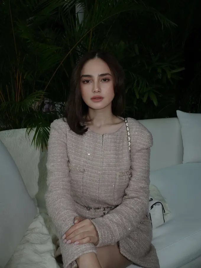 Gaya Kasual Anti Boring ala Syifa Hadju (Instagram/@syifahadju)