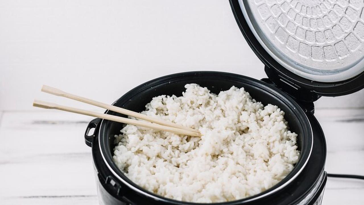 Berapa Lama Masak Nasi Pakai Magic Com? Ini Penjelasan dan Tips agar ...