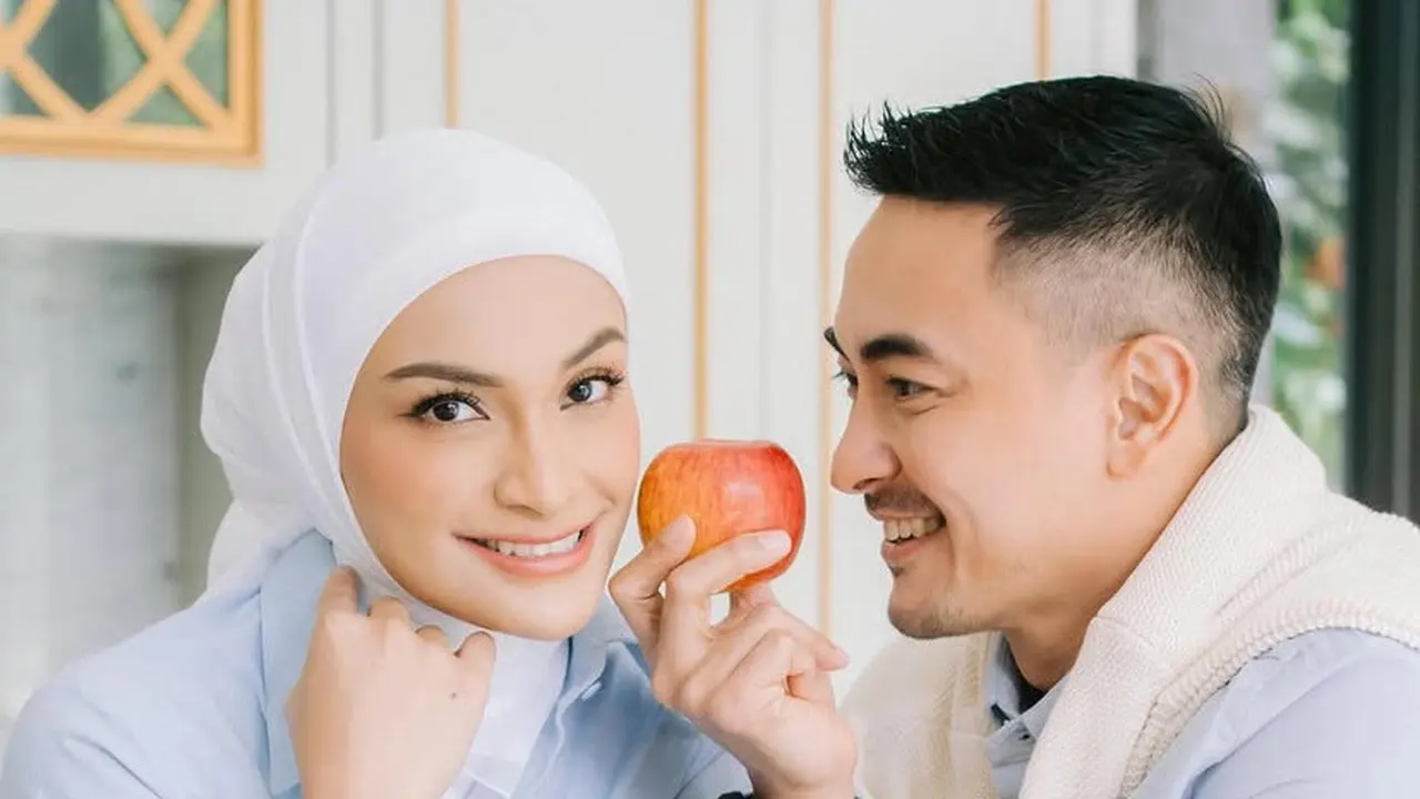 Foto Prewedding Zumi Zola dan Putri Zulhas. [@putri_zulhas]