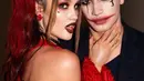 Sebelumnya, momen kebersamaan keduanya dalama cara Halloween juga sempat mencuri perhatian netizen. Pasalnya, keduanya tampil kompak sebagai Harley Quinn serta Joker hingga memperlihatkan kedekatan di media sosial. (Liputan6.com/IG/@claurakiehl)