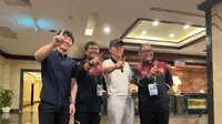 Pelukan Hangat Indra Sjafri dan Shin Tae-yong setelah Timnas Indonesia U-22 Libas Vietnam dan ke Semifinal SEA Games 2023