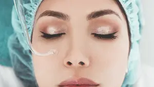 Ini Waktu yang  Tepat untuk Memulai Perawatan Kecantikan di Klinik Menurut Ahli