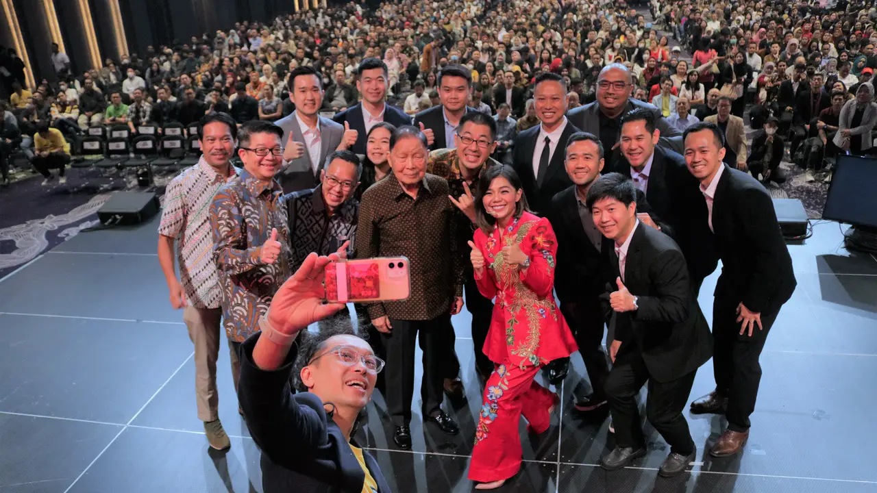 Gelaran InspiraFest 2023 yang berlangsung pada 11-12 Agustus 2023. InspiraFest menghadirkan ribuan peserta dan 40 Pengusaha ternama di Indonesia. (Dok MD Co)