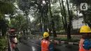Saat ini, petugas pemadam kebakaran sudah berhasil memadamkan api. (Liputan6.com/Faizal Fanani)