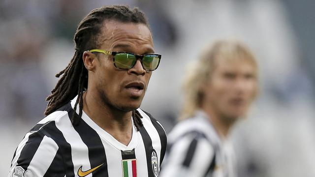 FOTO: Rahasia Dibalik Aksesoris Ikonik Pesepak Bola